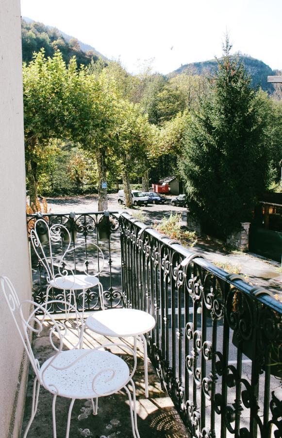 Albergue Eau Berges Val-de-Sos Exterior foto